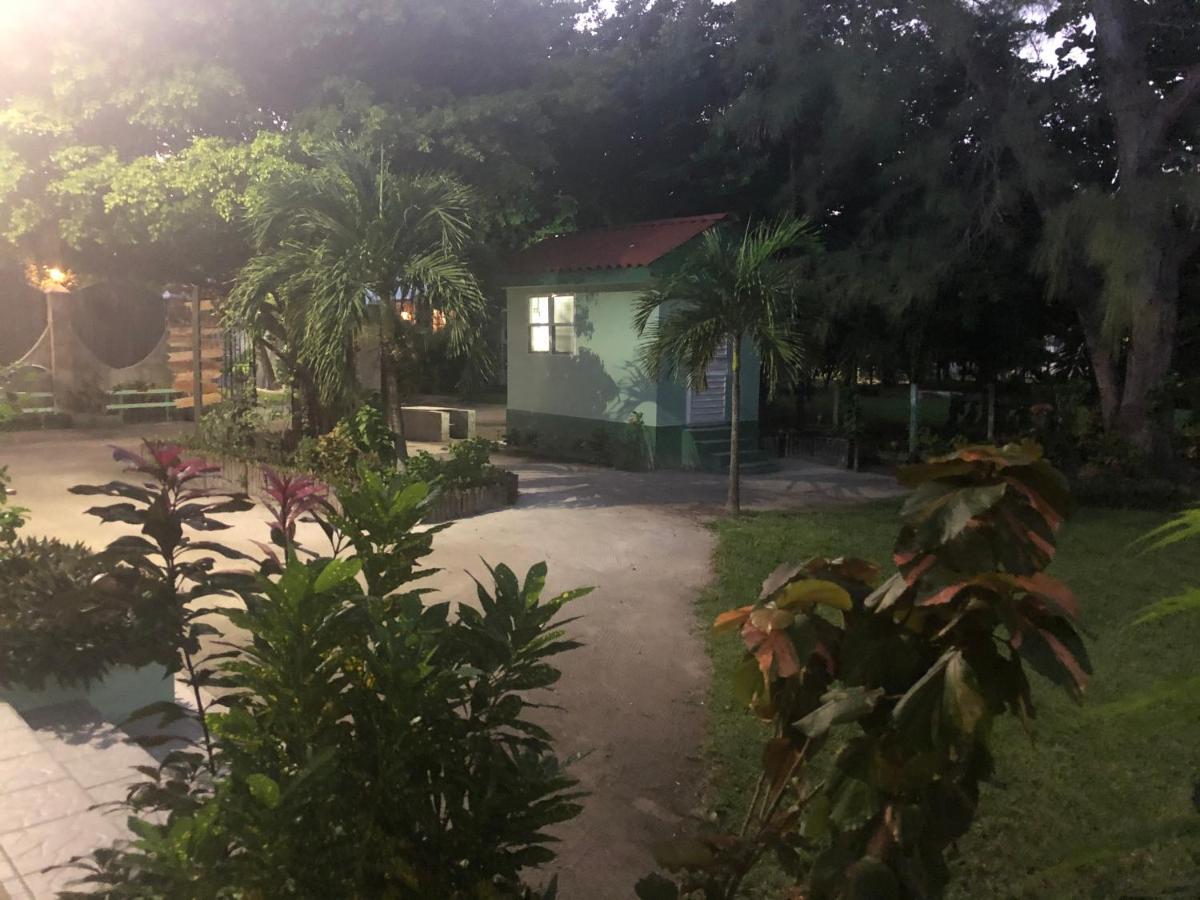 Belize Budget Suites San Pedro  Esterno foto
